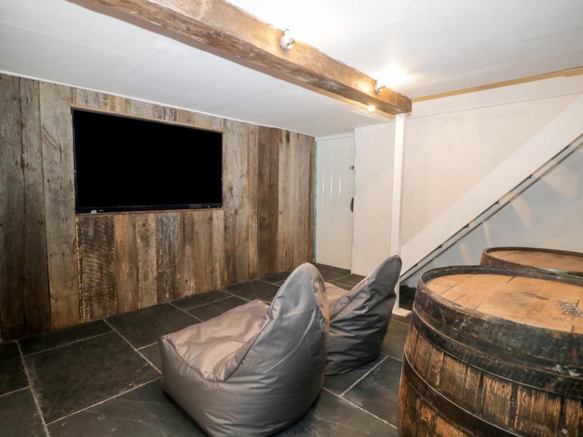 The Burrow Villa Windermere Bagian luar foto